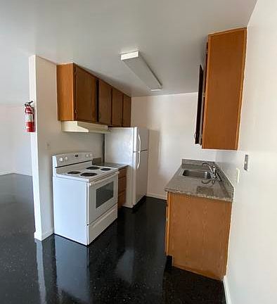 5th image of 1529 23rd St APT A