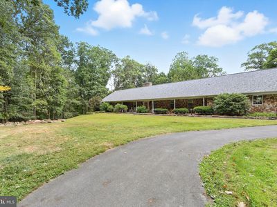 156 Grove Rd, Elverson, PA, 19520