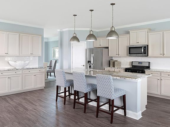6th image of this home