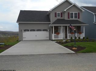33 Sundance Dr, Morgantown, WV 26508