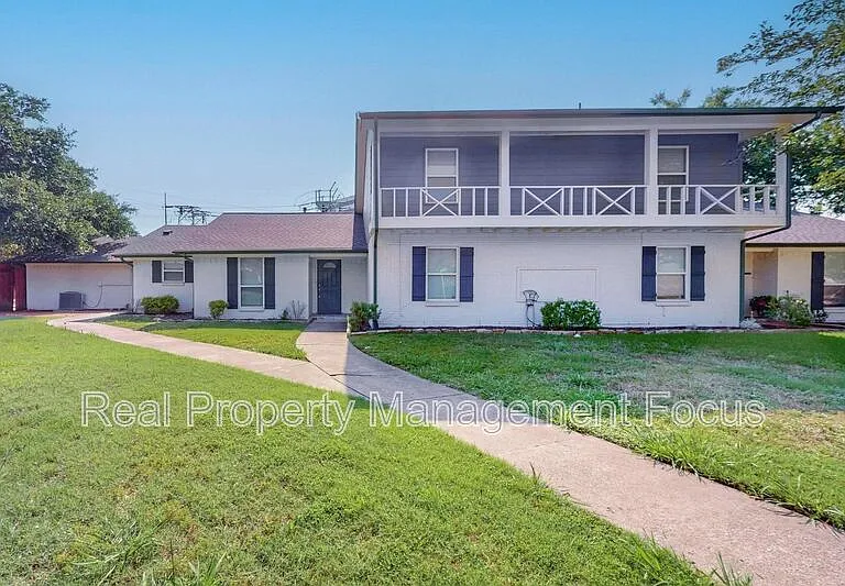 14724 Overview Dr — Photo 1