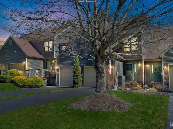 28 Concord Rd, West Milford, NJ 07480