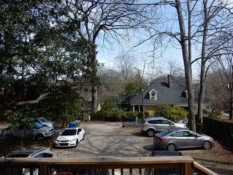 604 Boulevard SE #C — Photo 18
