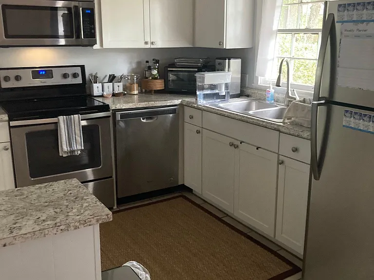 721 Gentian Dr — Photo 5