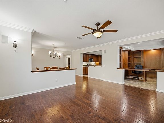 5th image of 12422 Benton Dr Unit 2