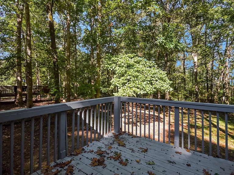 130 Branchwood Dr — Photo 23