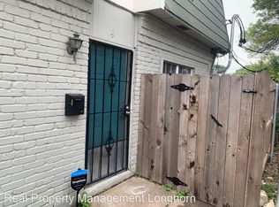 5808 Wellington Dr #4, Austin, TX 78723