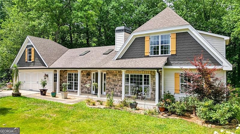 1st image of 1551 Blackjack Dr