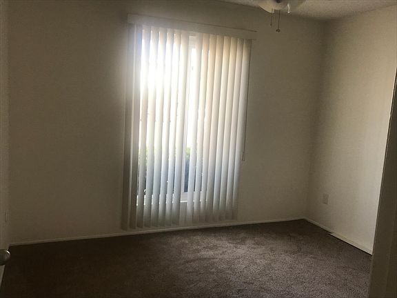 4th image of 4144 Kansas St APT 2