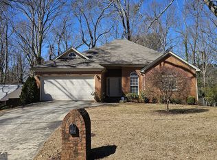 2779 Knollview Dr, Decatur, GA 30034