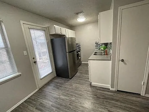 Sheridan Square Apartments — Photo 47
