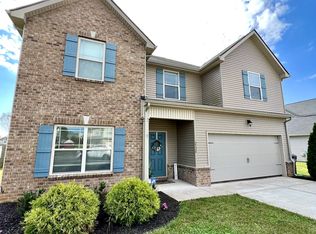 2324 Pathfinder Dr, Murfreesboro, TN 37127