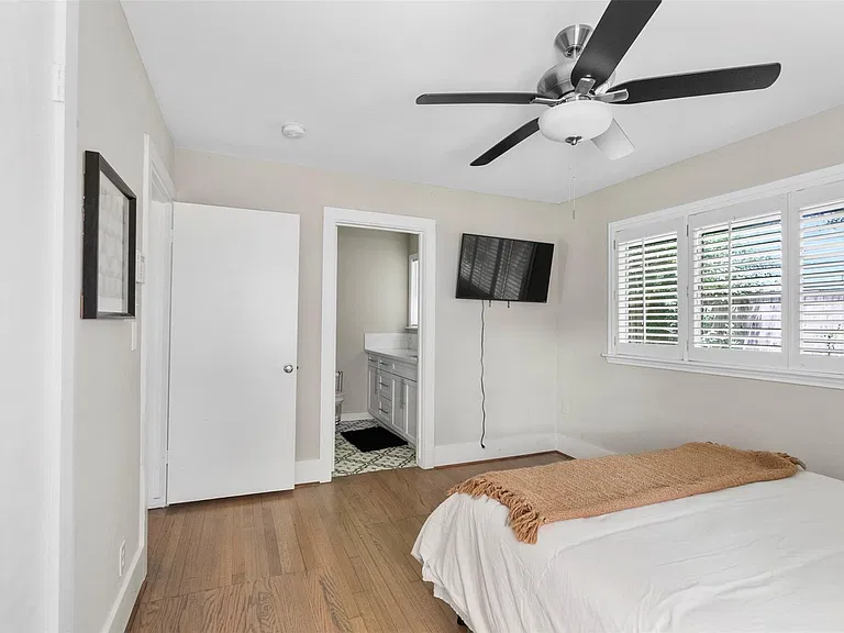5422 Lincrest Ln — Photo 22