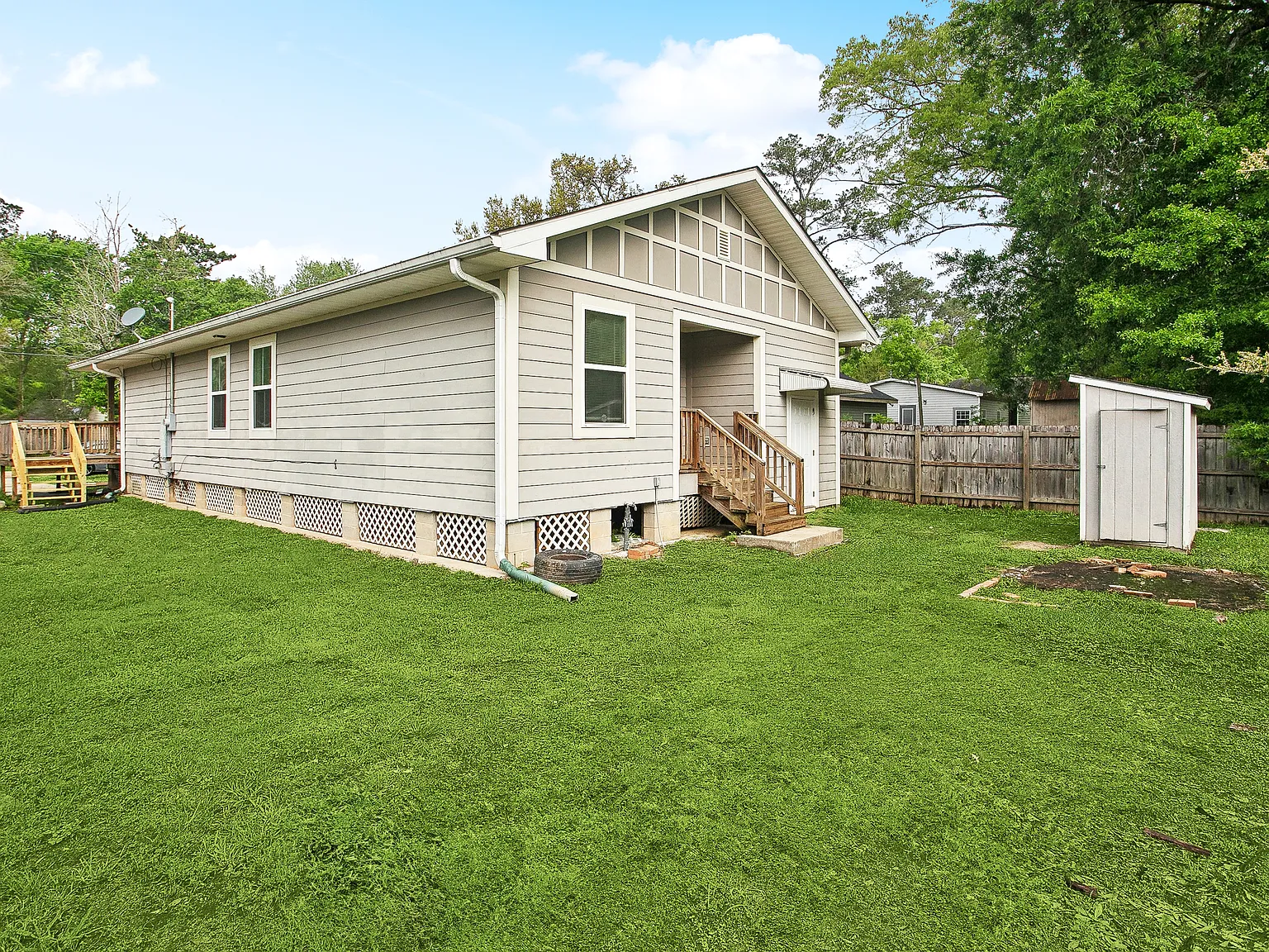 4 bed, 1313 sqft, $1,750 — Photo 2