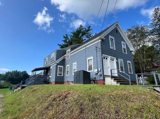 4 Pinewoods Rd, Lisbon, ME 04250