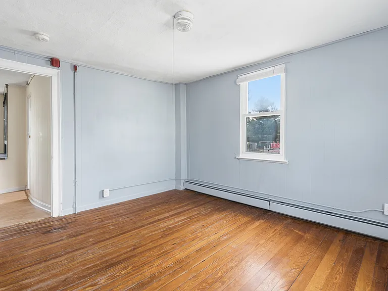 2154 Broad St #2 — Photo 5