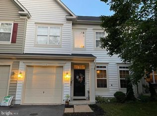 312 Quinton Oaks Cir, Stephens City, VA 22655