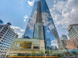 180 University Ave #5404, Toronto, ON M5H0A2