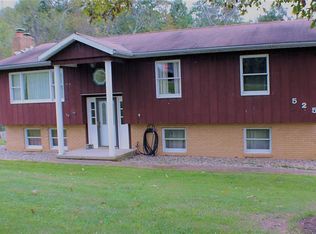 525 Lagonda Rd, Washington, PA 15301