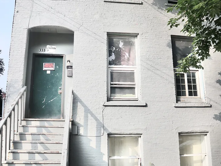 333 Orange St #BASEMENT — Photo 1