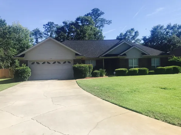 1115 Montclair Dr, Hinesville, GA 31313