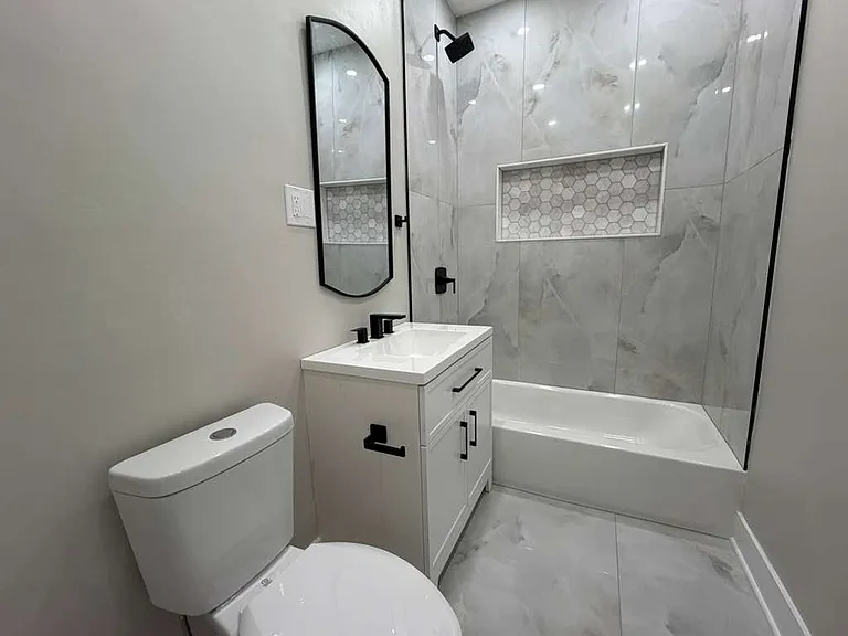 1700 E 290th St #1 — Photo 16
