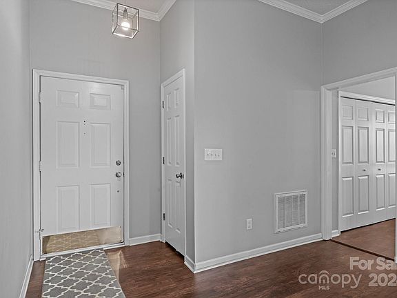 5th image of 9817 Bella Marche Dr