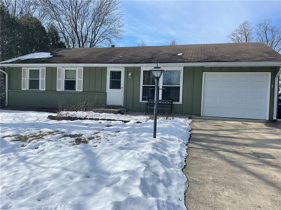 1st image of 722 Berkley Dr