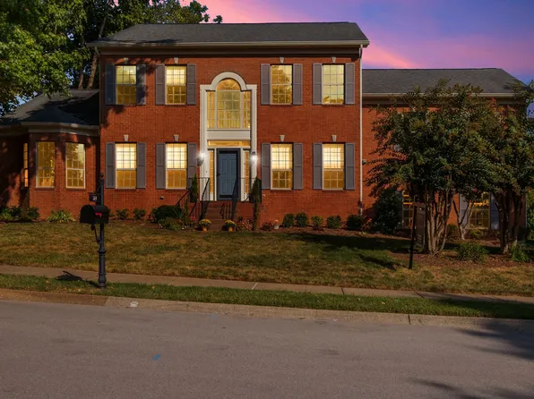 769 Glen Oaks Dr, Franklin, TN 37067