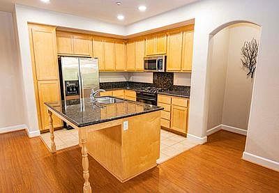 5th image of 1267 Avenida Las Brisas