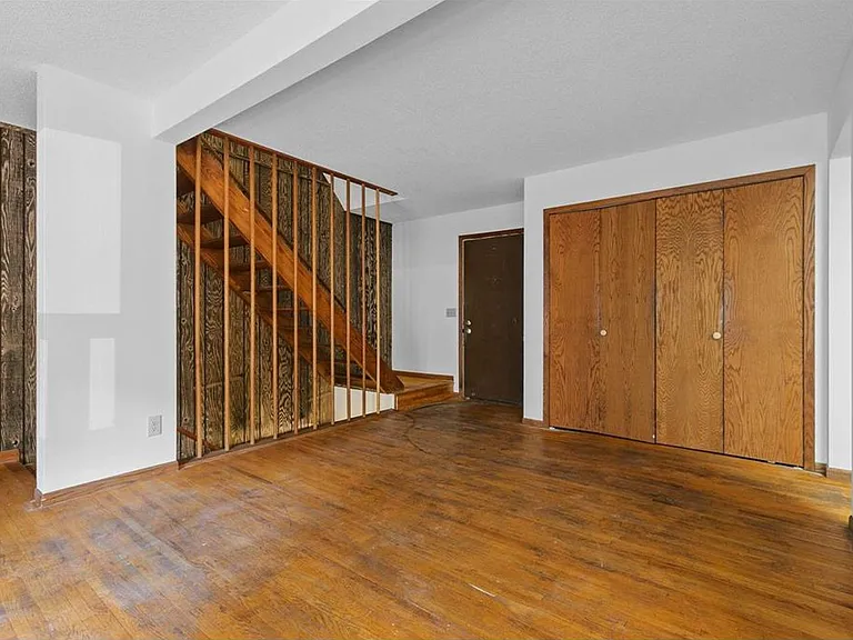 Van Cleve Townhomes — Photo 2