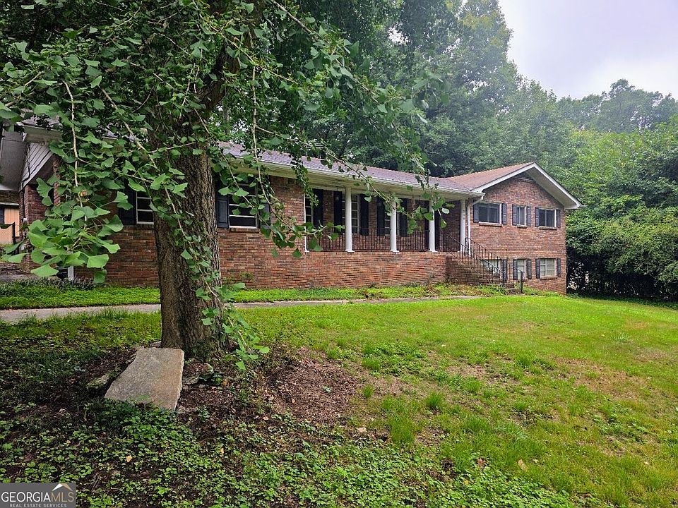 1st image of 270 South Dr