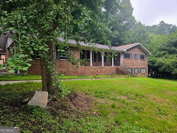 270 South Dr, Hampton, GA 30228