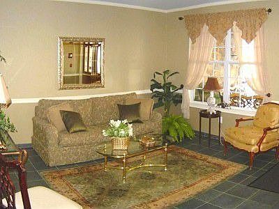 Condo Lobby at 3207 Knox Court Warwick PA 18974 in Heritage Creek