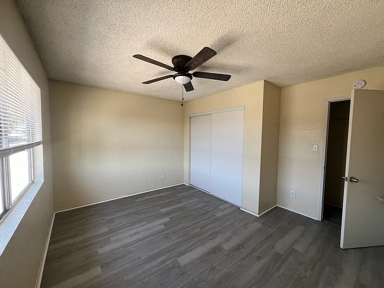 6700 Chanslor Ave — Photo 6