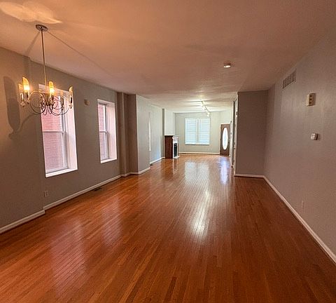2nd image of 2738 Osage St