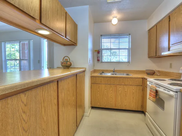 Hacienda Norte Apartments