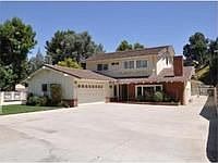 1st image of 38 Aurora Dr