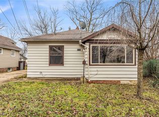 5733 Longwood Ave, Maple Heights, OH 44137