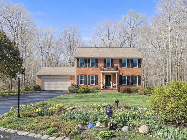 5370 Cleburne Ln, Woodbridge, VA 22192