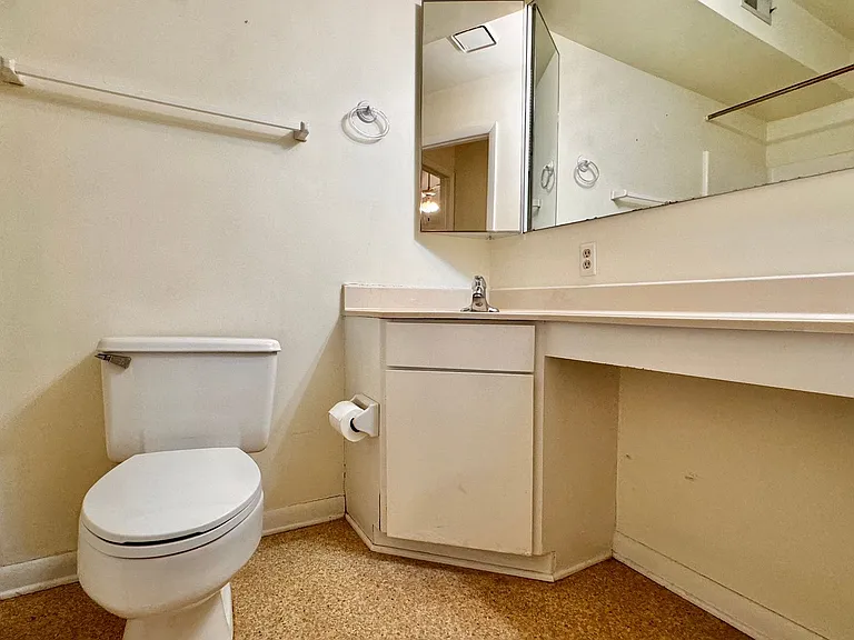 125 Turtle Creek Rd #11 — Photo 14