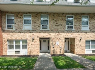 400 Aspen Knolls Way #B2, Staten Island, NY 10312