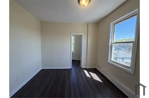 Building Photo - 35 Androvette St #2S