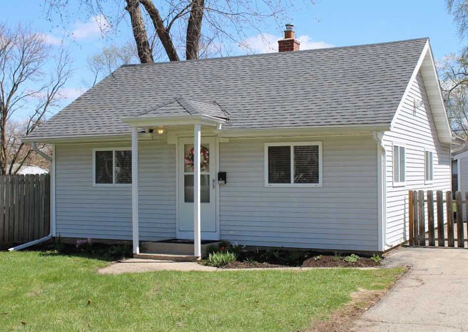 1st image of 2721 Prial Ave