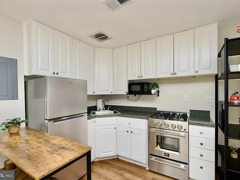 4840 Macarthur Blvd NW #504 — Photo 17
