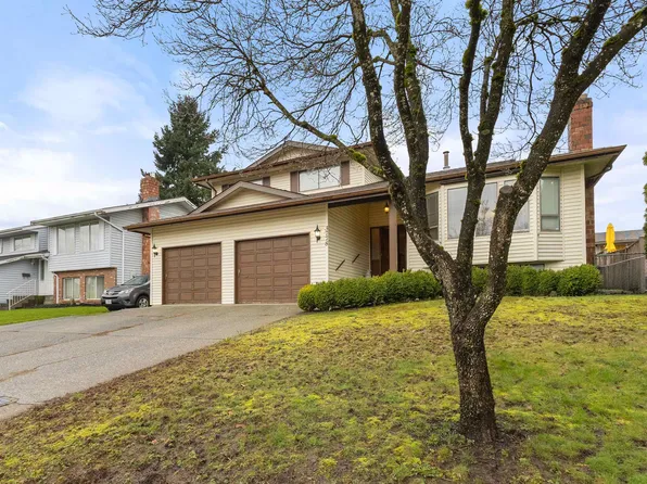 3778 Nanaimo Cres, Abbotsford, BC V2T 4Z8