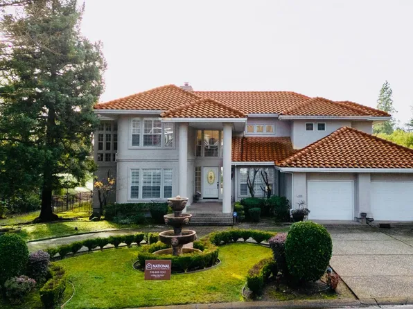 14900 Trinidad Dr, Rancho Murieta, CA 95683