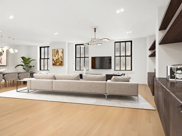 100 Barclay Street image 2 of 24