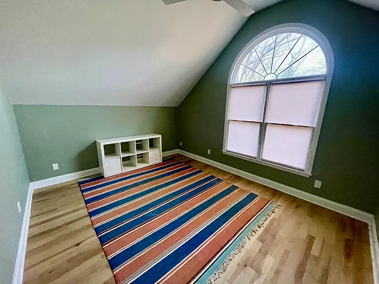 Upstairs bedroom