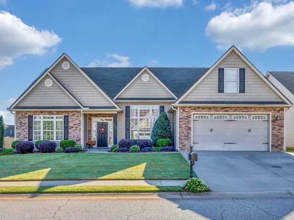 117 Dewfield Ln, Boiling Springs, SC 29316